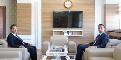 Vali Yardımcısı Yeşilyurt'tan SCÜ Rektörü Şengönül'e ziyaret