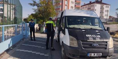Sivas'ta okullar açıldı, servisler mercek altında