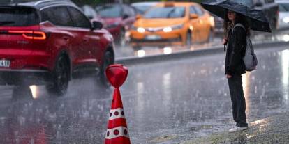 Yarın başlıyor! Meteoroloji’den kuvvetli yağış uyarısı