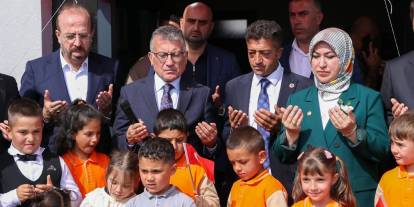 Sivas'ta 2 derslikli okul törenle eğitime başladı