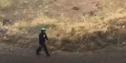 Silahı okula doğrulttu, hareketli dakikalar