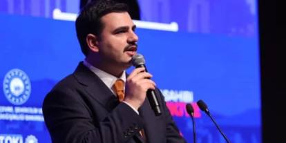 “Pavyon Siyasetinin Temsilcisidir”