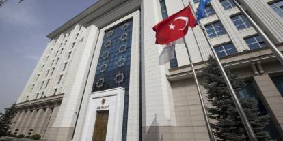 İzmir, AK Parti'ye geçiyor