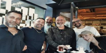 Cem Yılmaz’dan Güldüren Paylaşım!