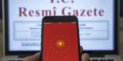 Sosyal medyada 15 yaş sınırı Resmi Gazete’de