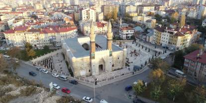 Sivas'ın tarihi mirası Gökmedrese dijital ortama aktarıldı
