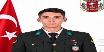 Sivaslı astsubay kazada hayatını kaybetti