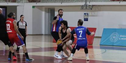 Sivas’ta 3x3 basketbol heyecanı sona erdi