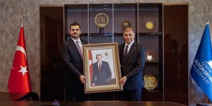 AK Parti Genel Sekreteri Eyyüp Kadir İnan'dan Cemil Tugay'a Ziyaret!