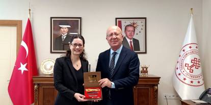 SDT müdürü Sibel Ferlibel veda etti