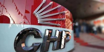 CHP’de 48 isim ihraç edildi