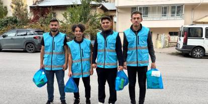 Sivas’ta gençlerden ihtiyaç sahibi ailelere destek