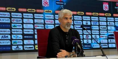 Sivasspor’da İsmet Taşdemir’den sakatlık ve yoğun maç takvimi vurgusu
