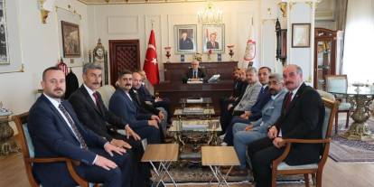 Vali Şimşek muhtarları kabul etti