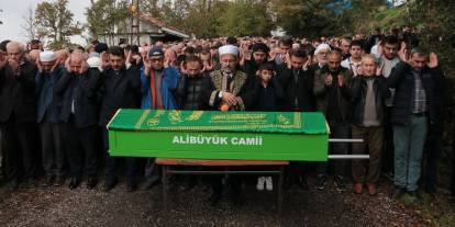 Zonguldak’taki maden faciasında ölen 3 işçi toprağa verildi