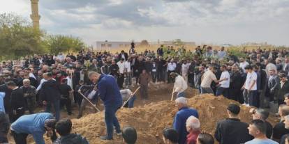 Aynı aileden 6 kişinin cenazesi defnedildi