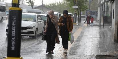 Meteorolojiden 6 il için kuvvetli sağanak uyarısı