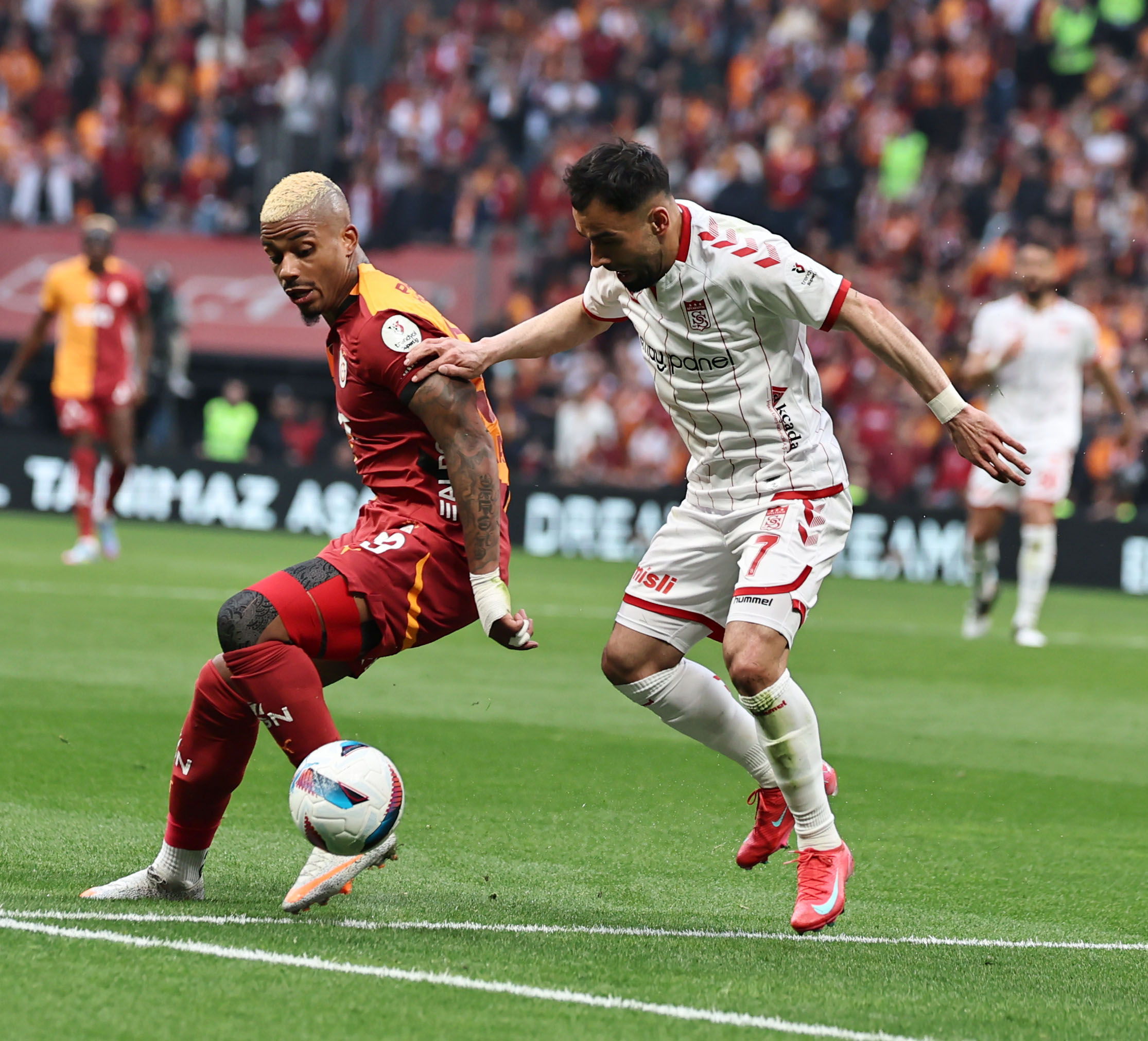 galatasaray-sivasspor-mac-istatistik-6.jpg
