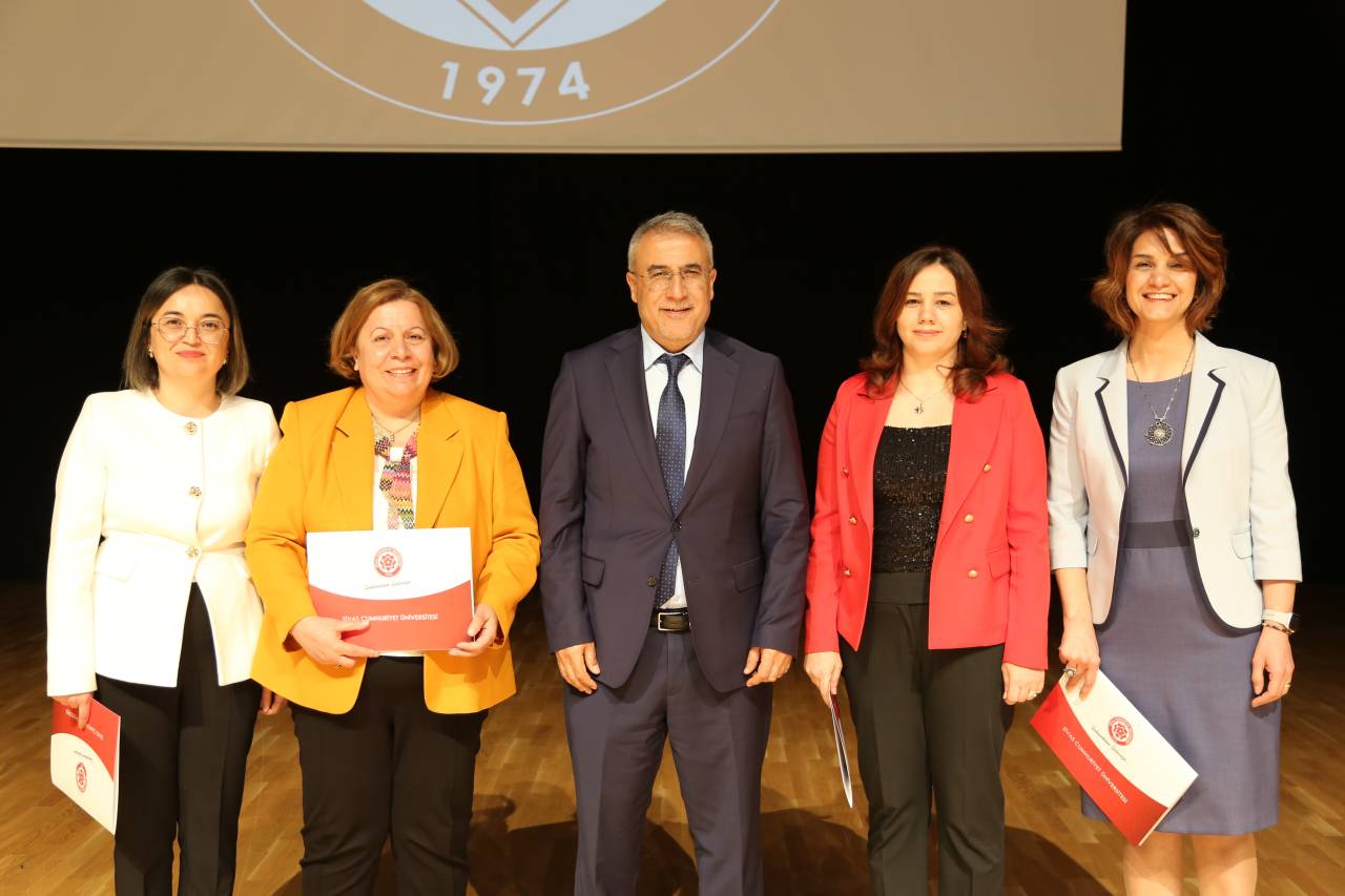 sagligin-sessiz-kahramanlari-hemsireligin-rolune-vurgu-17.jpg