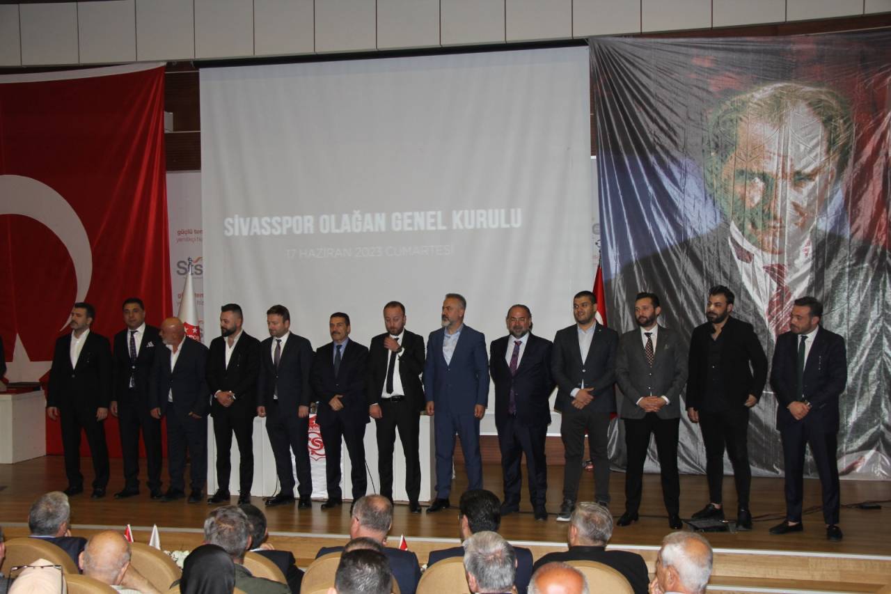 kirmizi-beyazlilarda-firtina-oncesi-sessizlik-2.jpeg