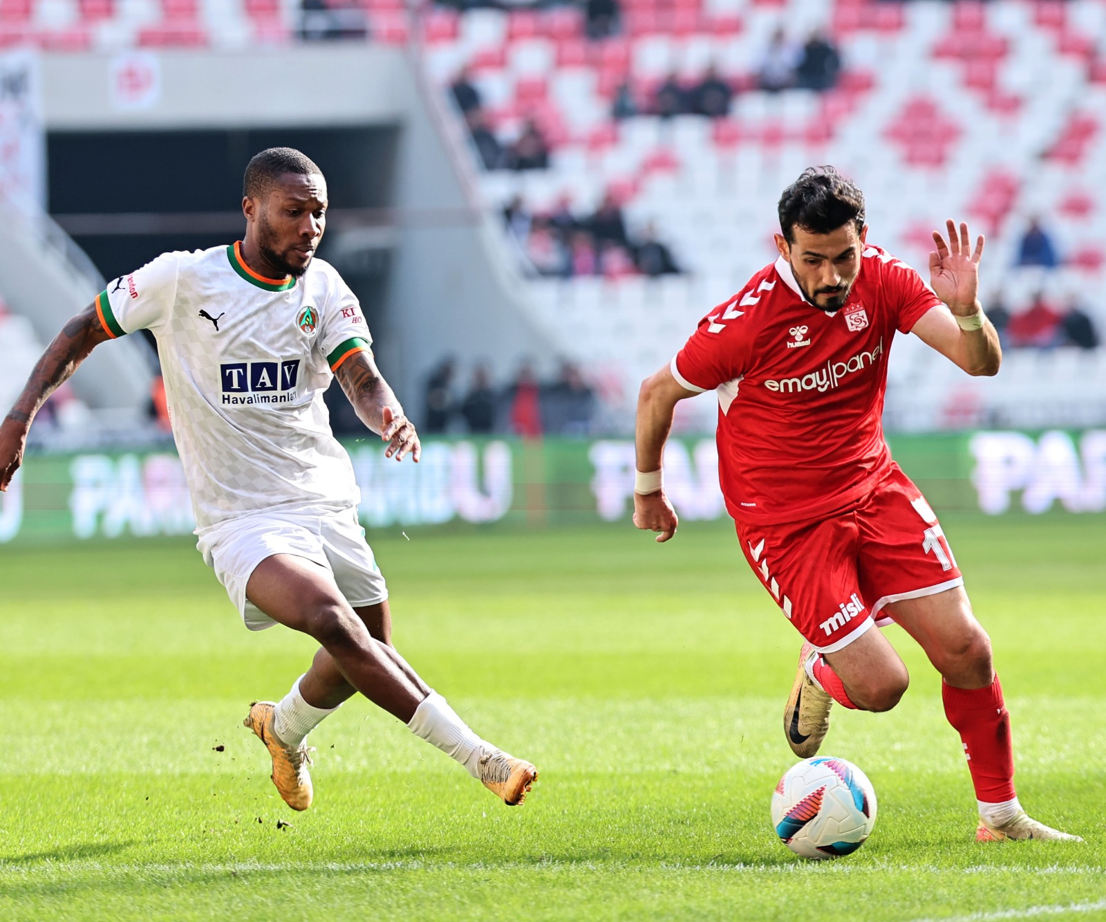 super-lig-defteri-alanyada-kapaniyor-4.jpeg