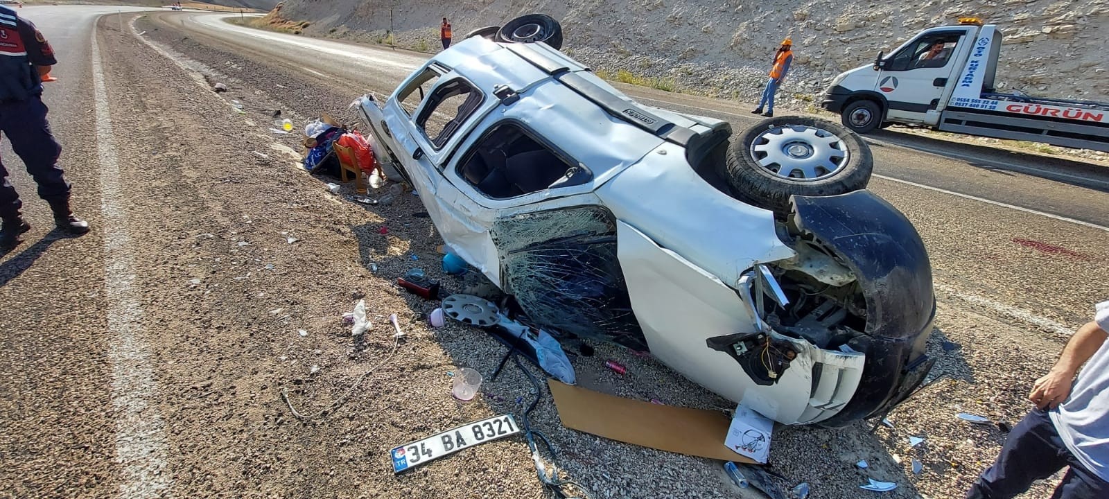 sivasin-gurun-ilcesinde-meydana-gelen-trafik-kazas-1625823040109.jpg