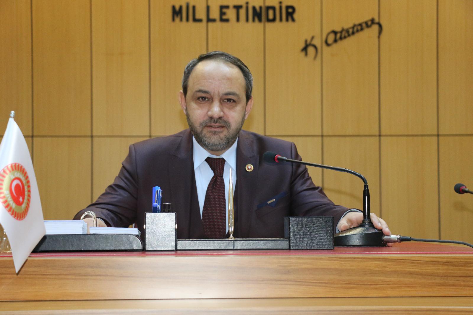 kaplica-krizi-bardagi-tasirdi-ak-partiden-istifa-etti-2.jpg