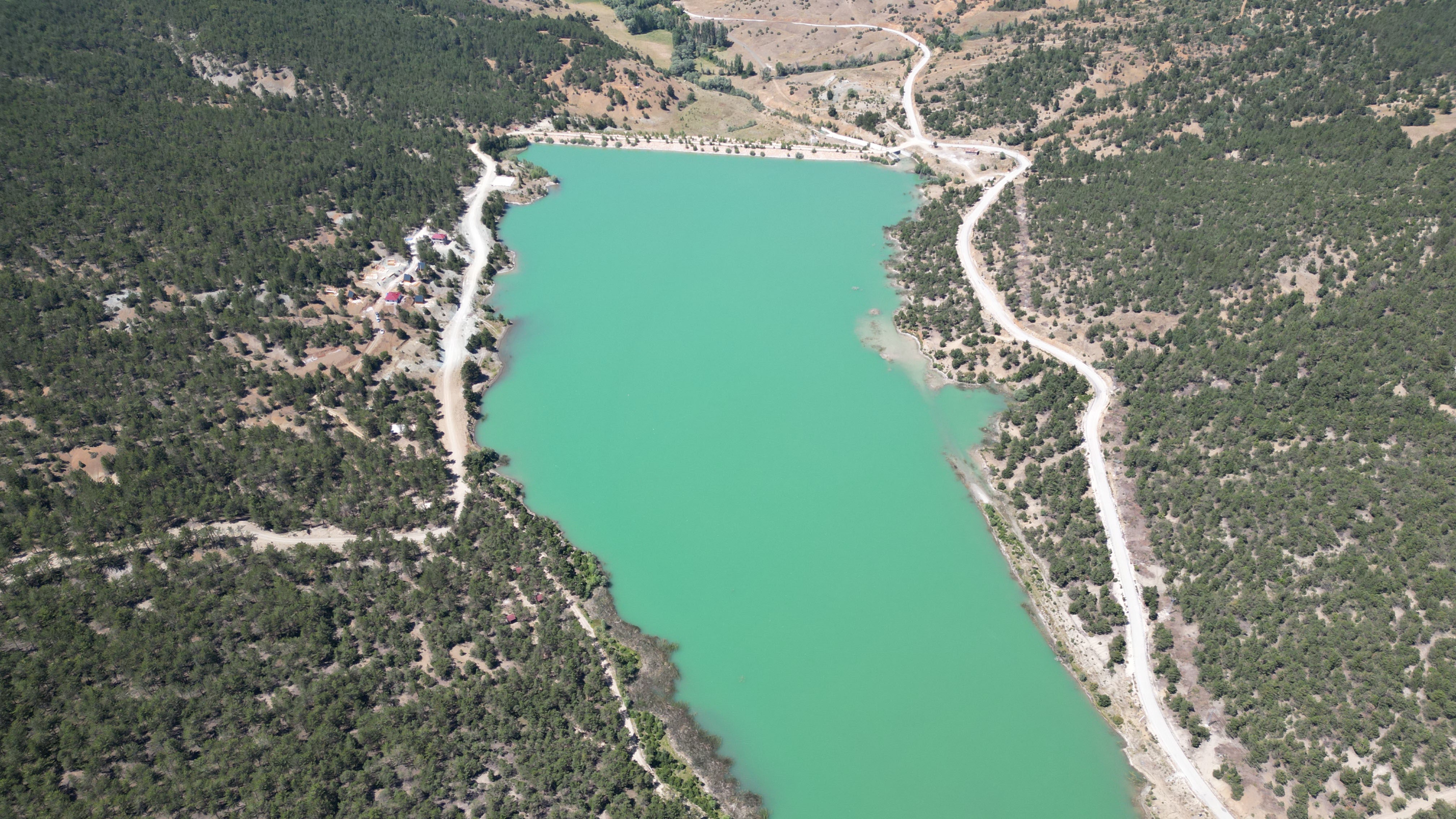 aw484440-07.jpg
