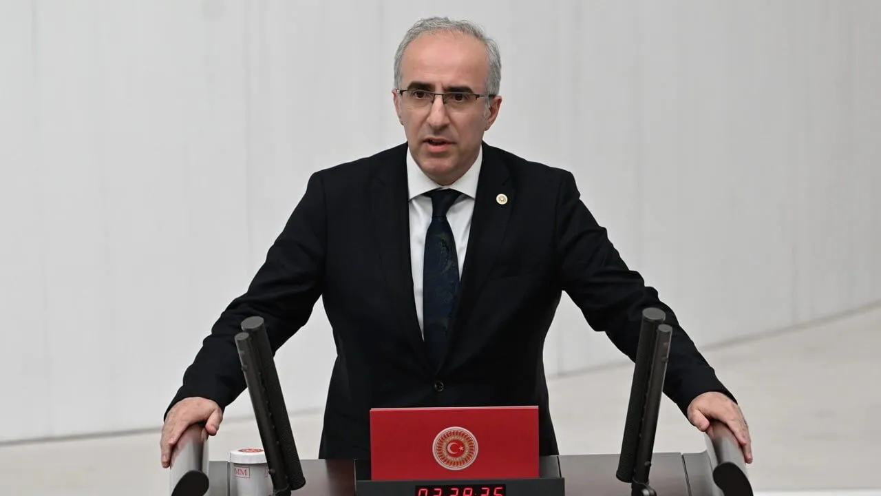 saadet-partisi-istanbul-milletvekili-mustafa-kaya.jpg