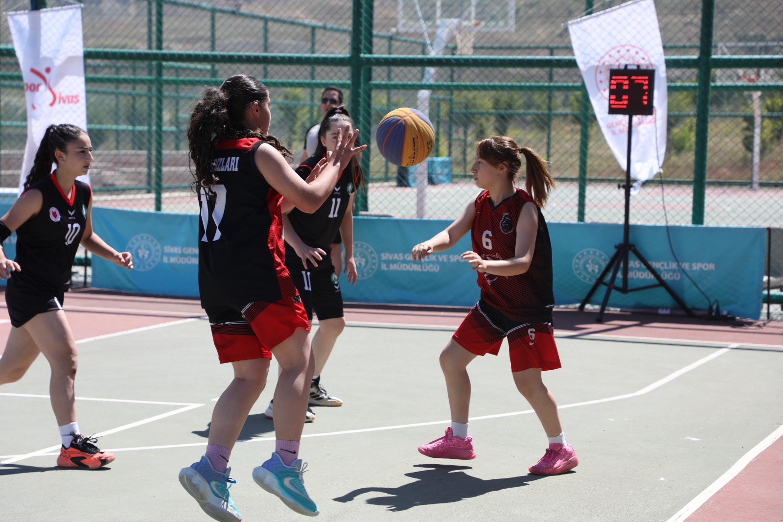 sivasta-3x3-genclik-kupasi-tamamlandi-2.jpeg