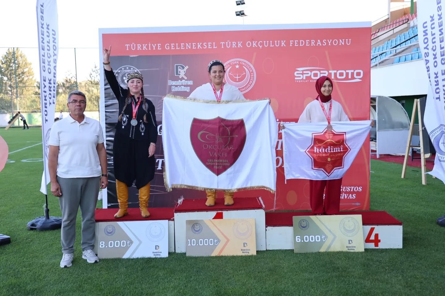 sivasta-okculuk-soleni-kemankesler-madalya-icin-yaristi-2.jpeg