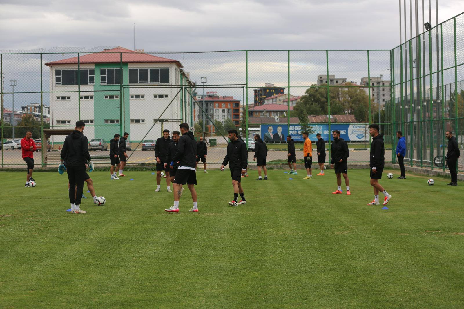 sivas-gucu-belediyespor-idman-1.jpg