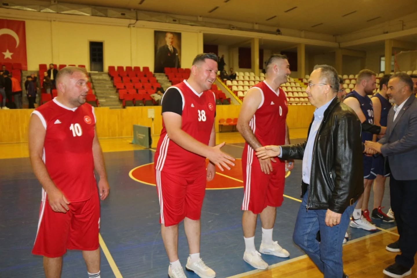 gelin-sporla-bulusalim-basketbol-1.jpg