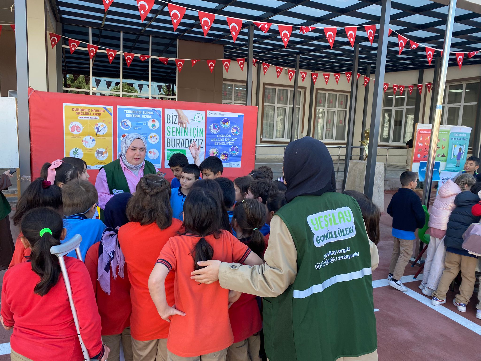 aa-20251028-39543721-39543718-sivasta-saglikli-cocuk-saglikli-gelecek-projesi-gerceklestirildi.jpg