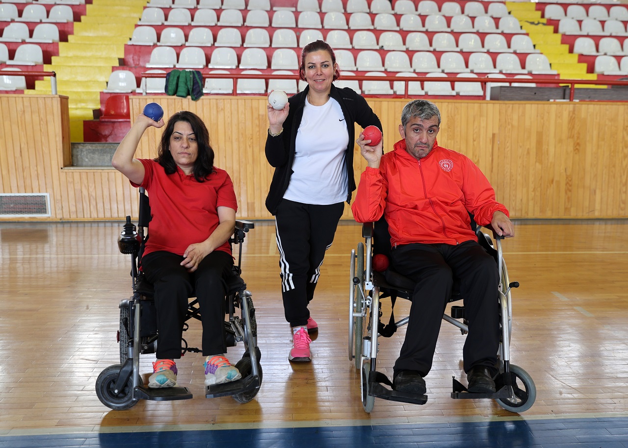 aa-20251203-39876675-39876666-boccia-ile-dort-duvar-arasindan-kurtulan-engellilerin-hedefi-yeni-sampiyonluklar.jpg