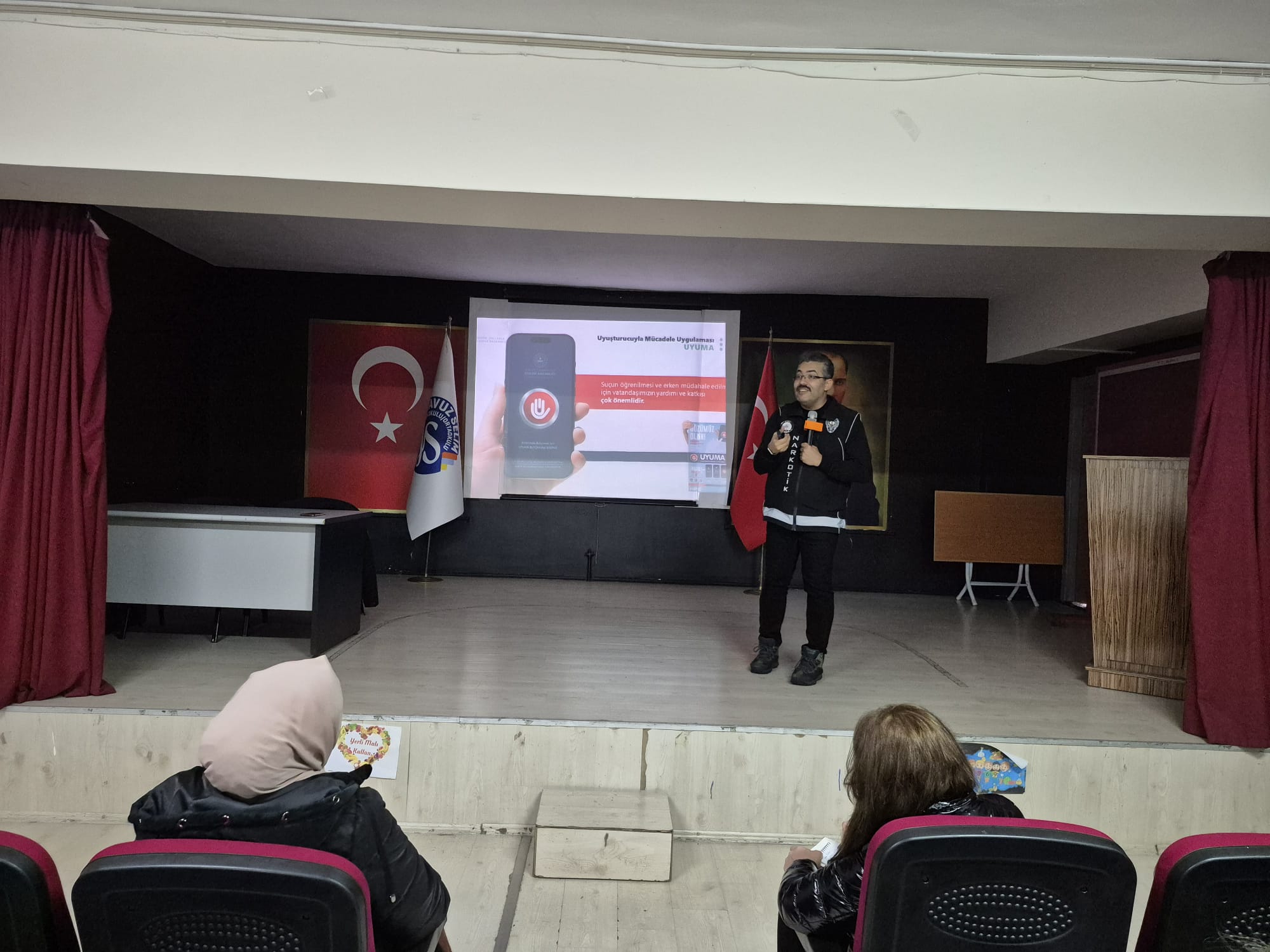 aa-20260110-40214953-40214952-sivasta-en-iyi-narkotik-polisi-anne-projesi-anlatildi.jpg