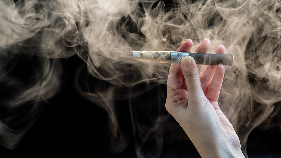 elektronik-sigara-kullanmak-01b.jpg