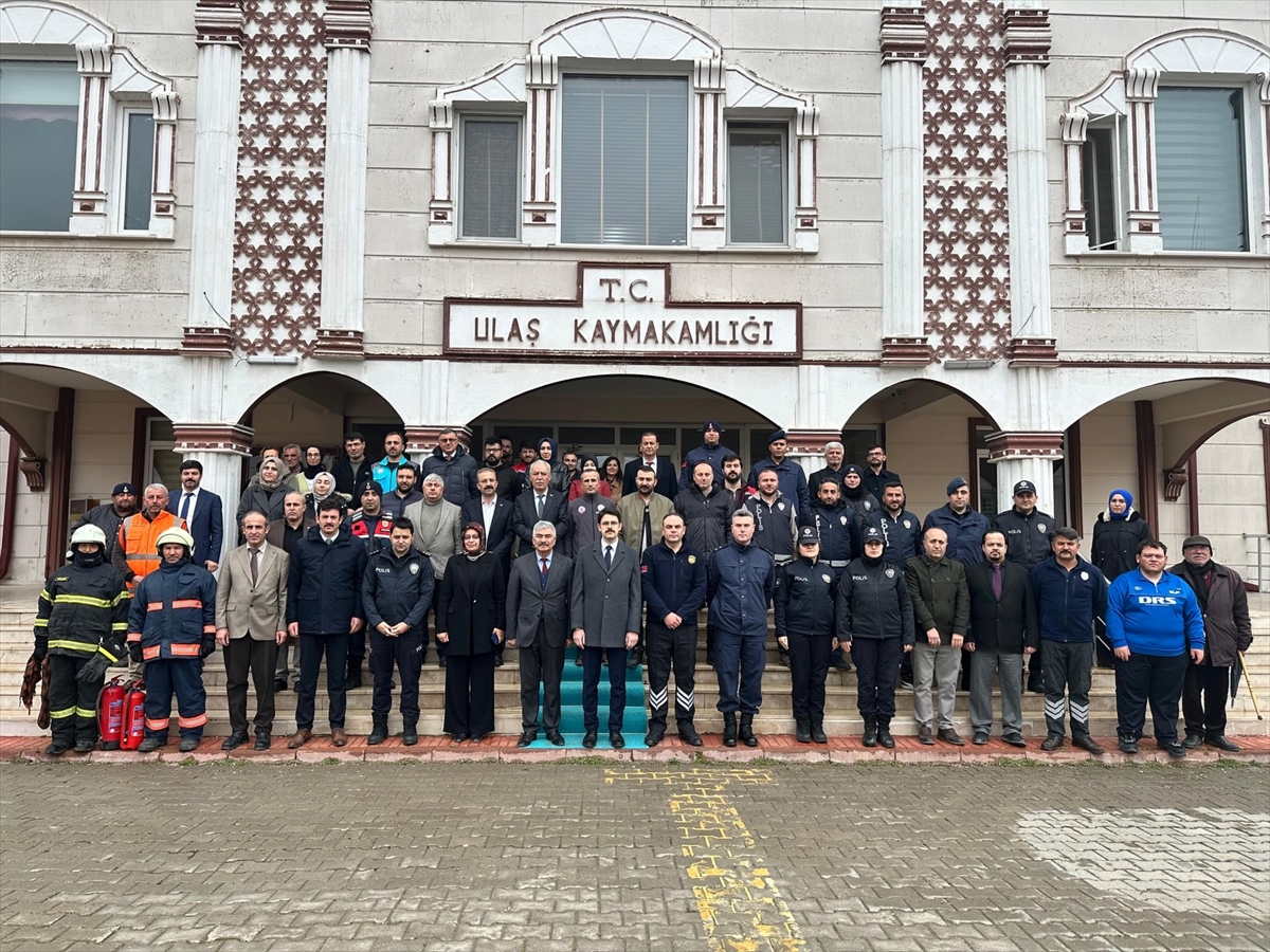 aa-20260327-40938212-40938209-ulas-belediyesi-kamu-personeline-yangin-egitimi-verdi.jpg