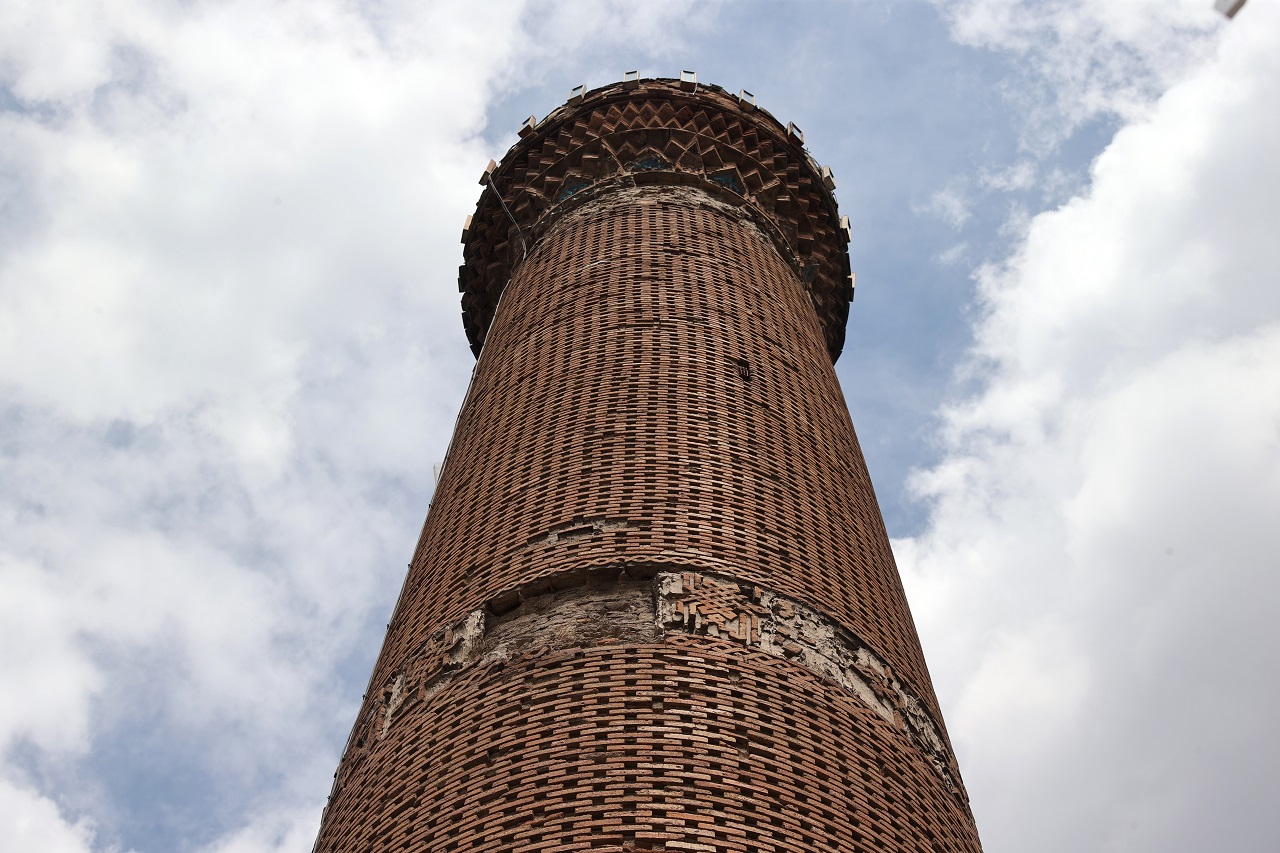 aa-20260425-41205769-41205768-sivastaki-egik-minareli-ulu-camiye-tarihinin-en-kapsamli-restorasyonu.jpg