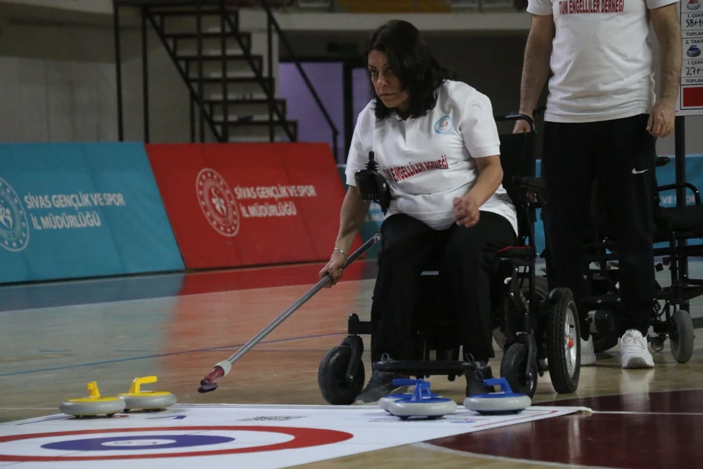 floor-curling-musabakalar-2.jpg