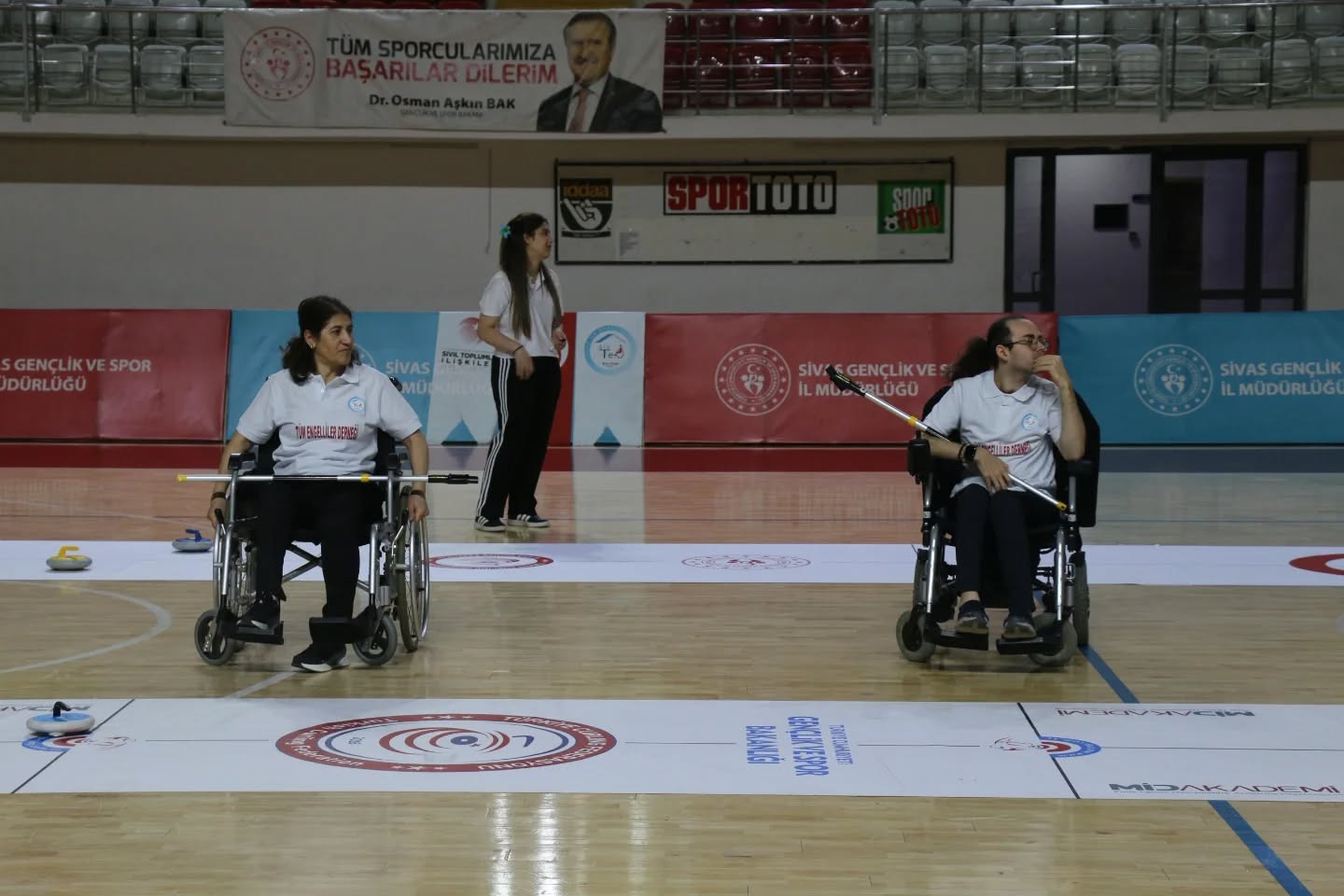 floor-curling-musabakalar-3.jpg