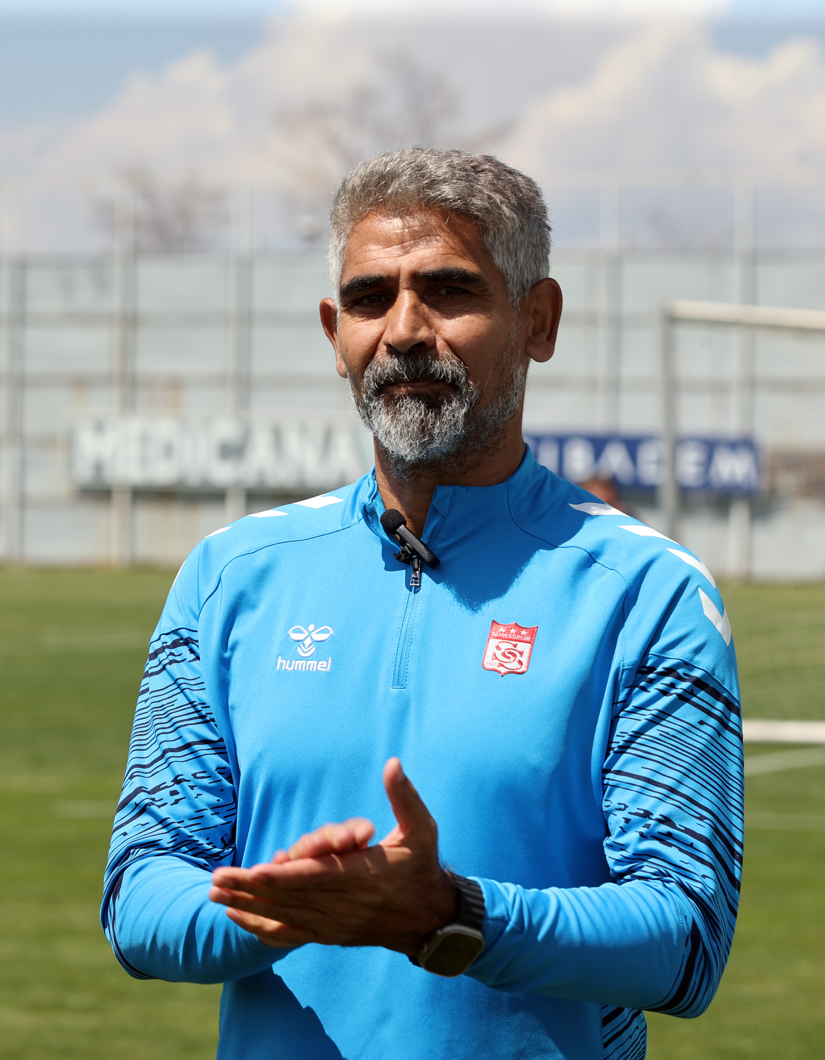 aa-20260501-41259518-41259515-sivasspor-teknik-direktoru-ismet-tasdemir-yeni-sezon-planlarini-anlatti.jpg
