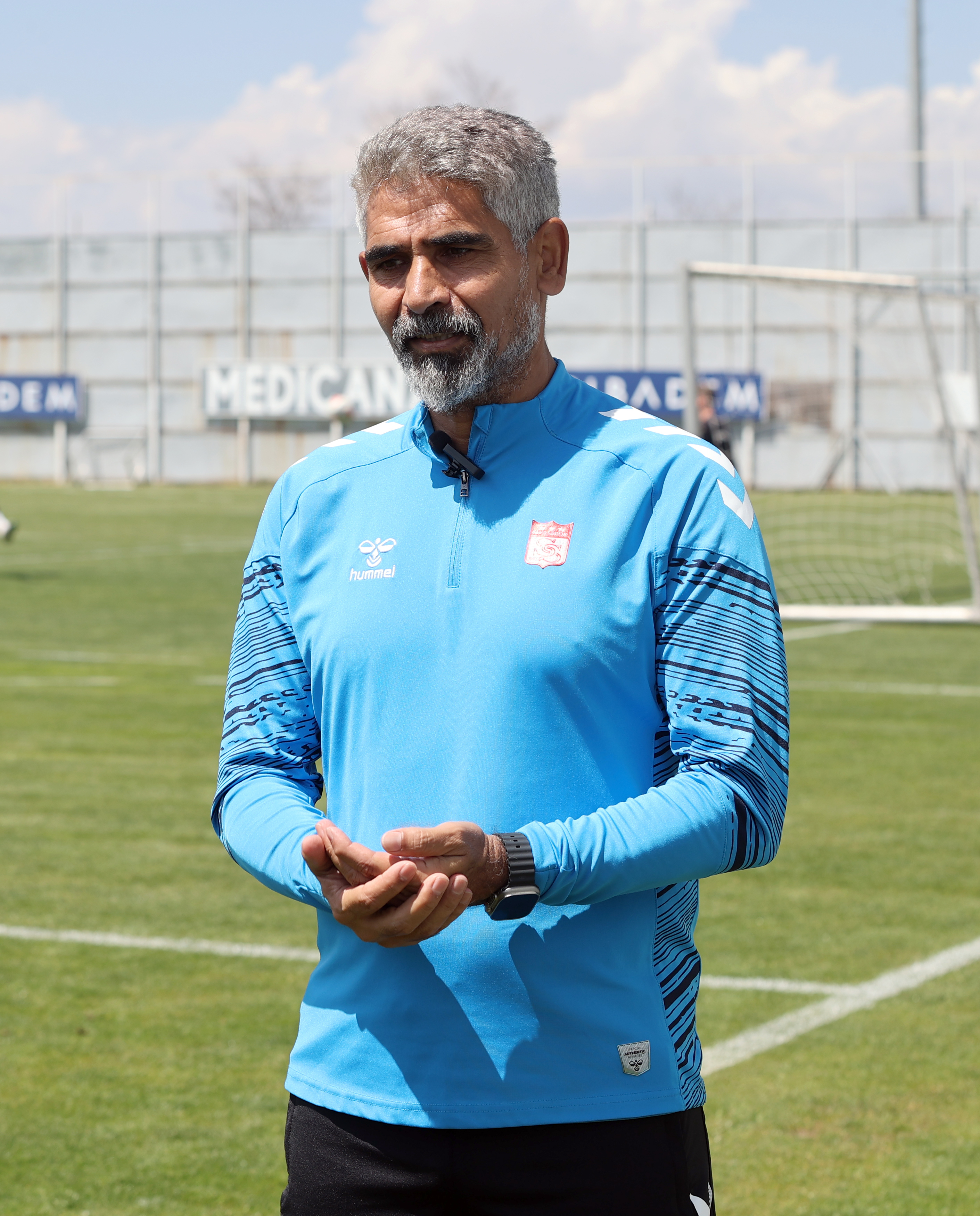 aa-20260501-41259518-41259517-sivasspor-teknik-direktoru-ismet-tasdemir-yeni-sezon-planlarini-anlatti.jpg