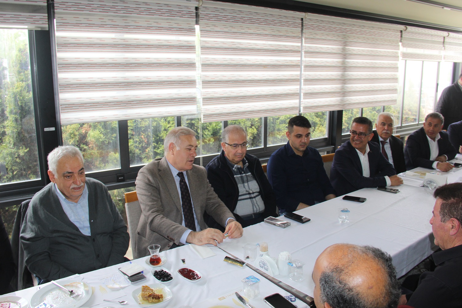 aa-20260503-41275290-41275287-kocaeli-vali-yardimcisi-ayhan-ve-kocaeli-universitesi-rektoru-canturk-zarada-temaslarda-bulundu.jpg