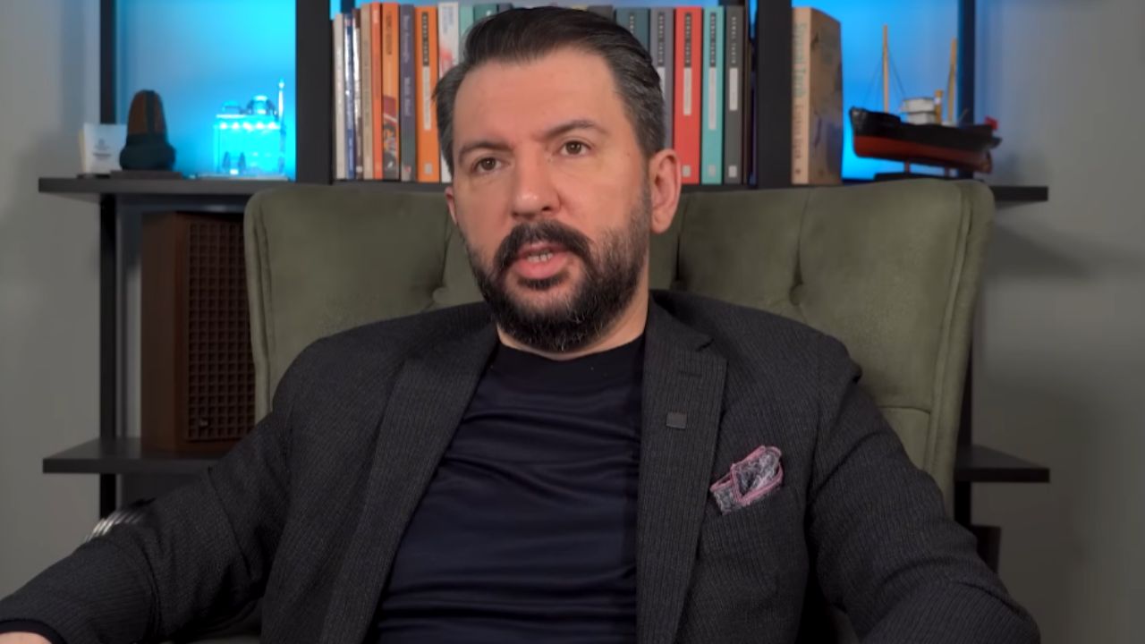 ferhat-murat-kimdir-aslen-nereli-esi-kim-hangi-partiye-yakin-iste-hayati-ve-kariyeri-1.jpg