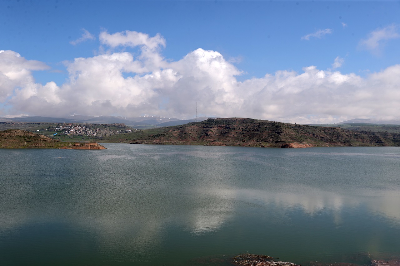 aa-20260508-41320916-41320905-yuzde-99u-kuruyan-4-eylul-barajinda-doluluk-yuzde-52ye-ulasti.jpg