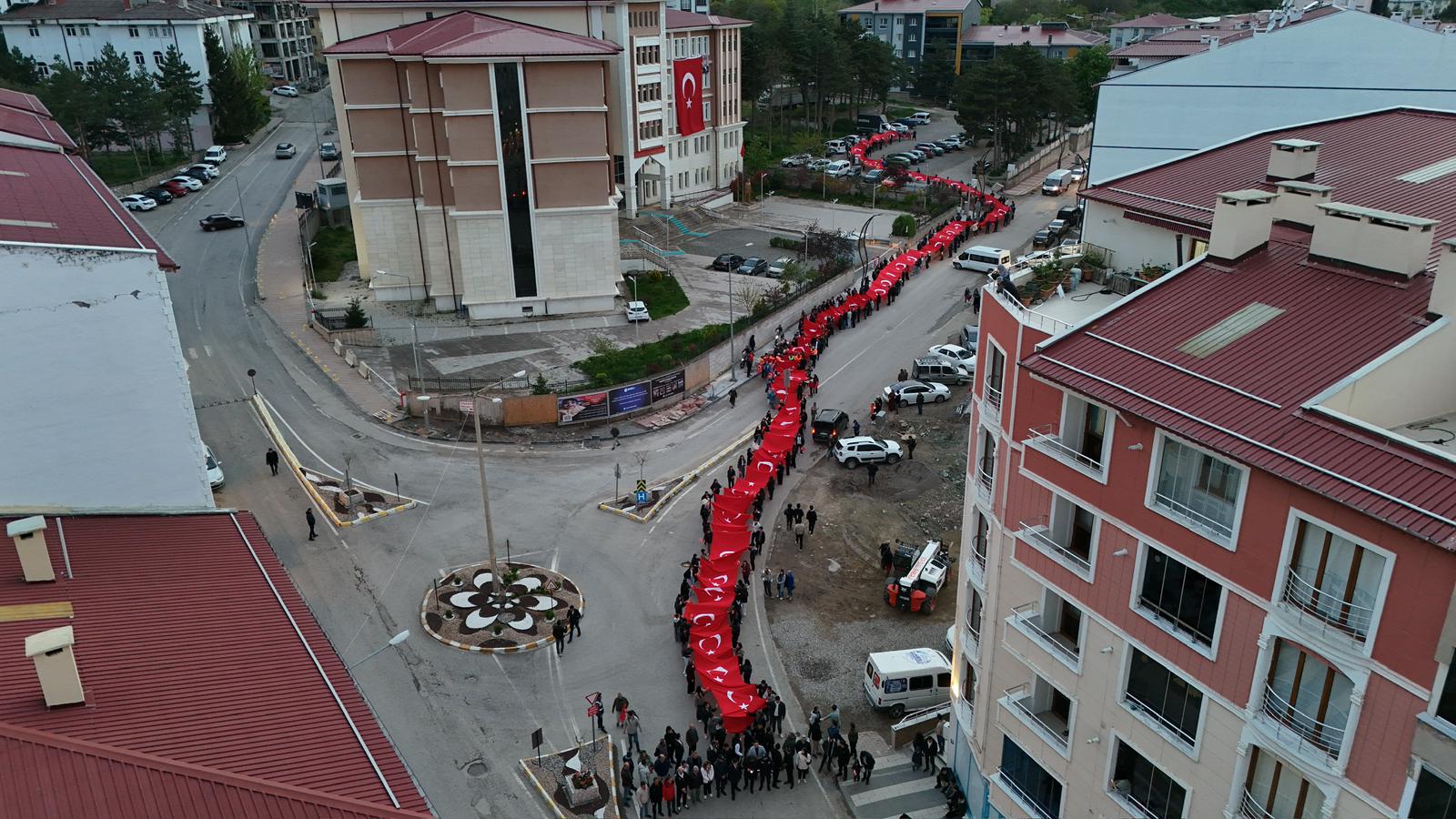 aa-20260519-41425550-41425546-susehrinde-bayrak-yuruyusu-duzenlendi-001.jpg
