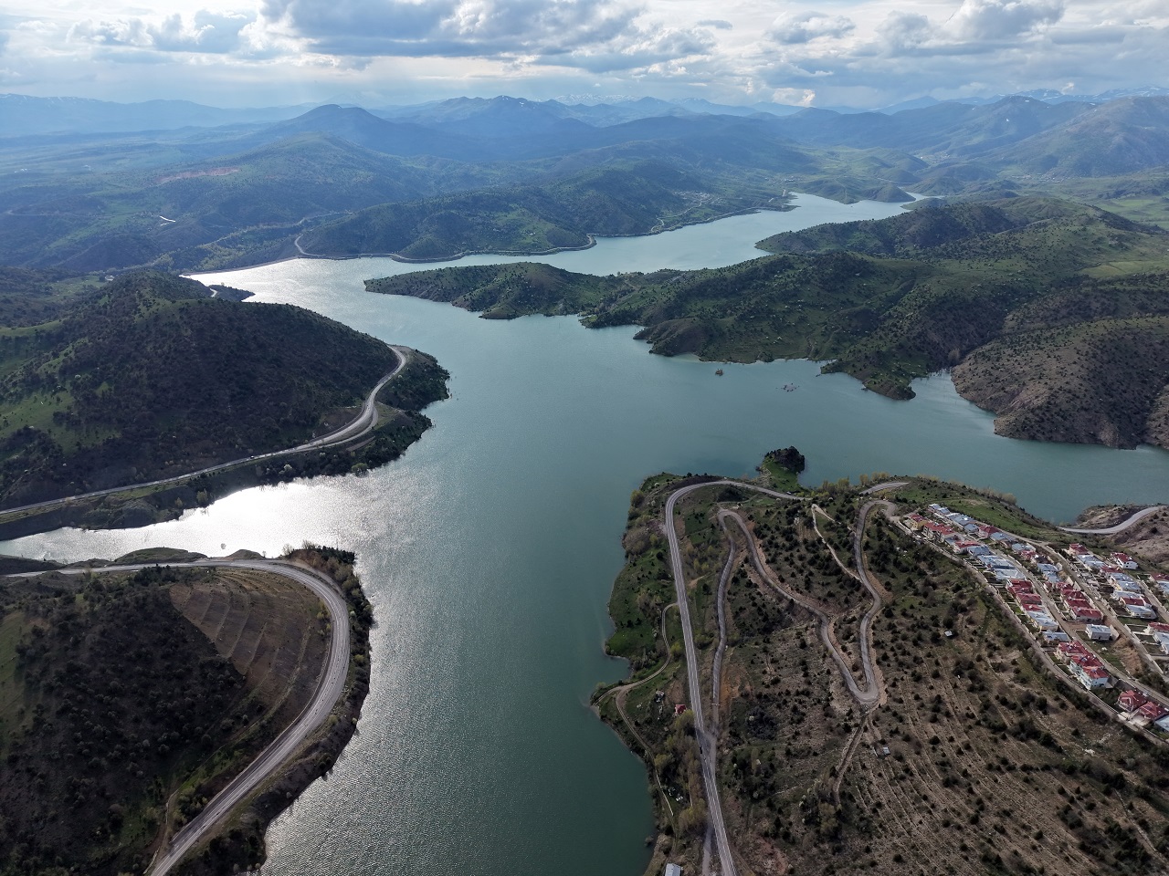 aa-20260523-41474596-41474587-sivasta-pusatozen-baraji-yuzde-100-doluluga-ulasti.jpg