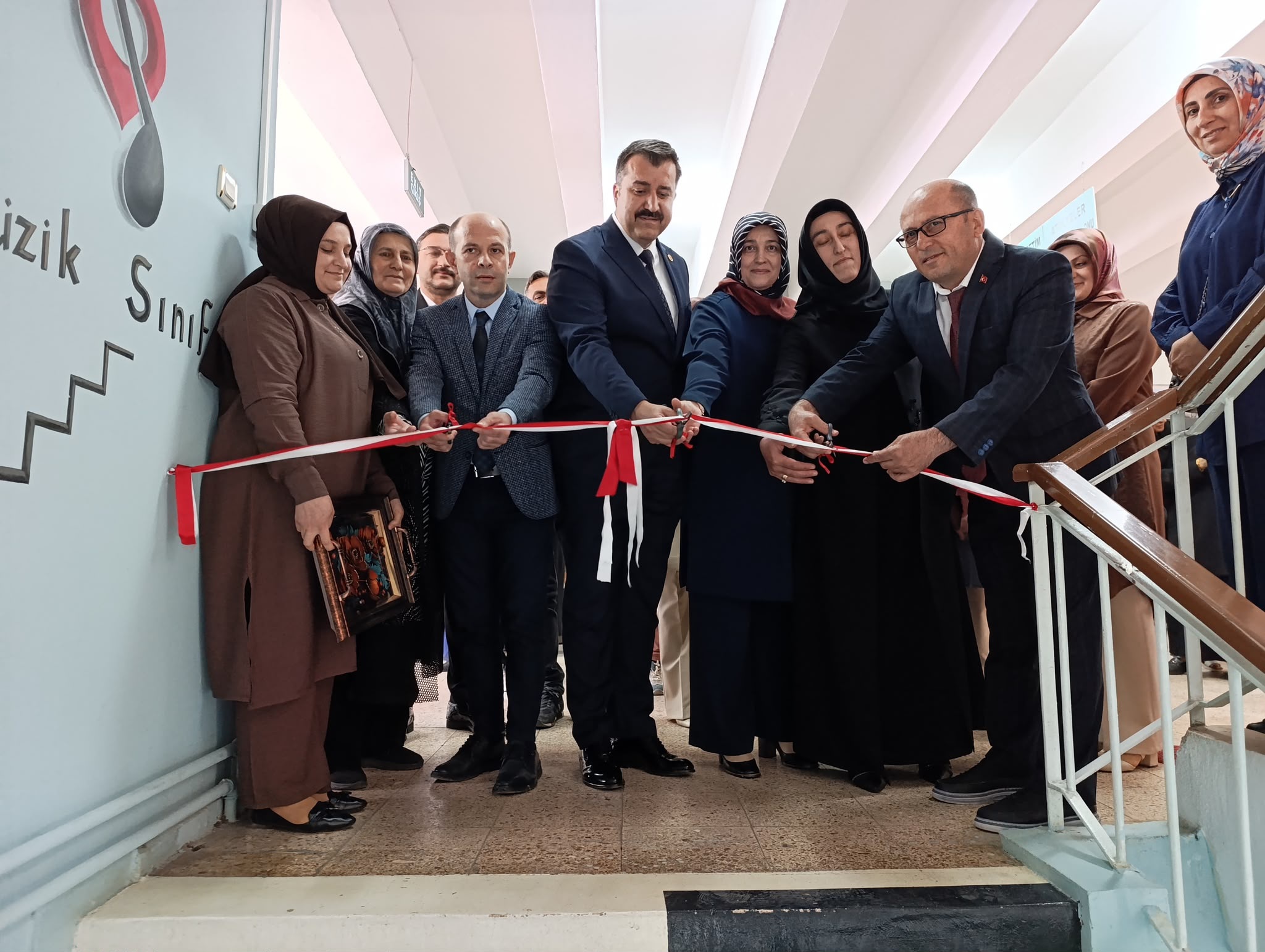 susehrinde-kadinlar-el-emeklerini-sergi-1343326-398976-001.jpg