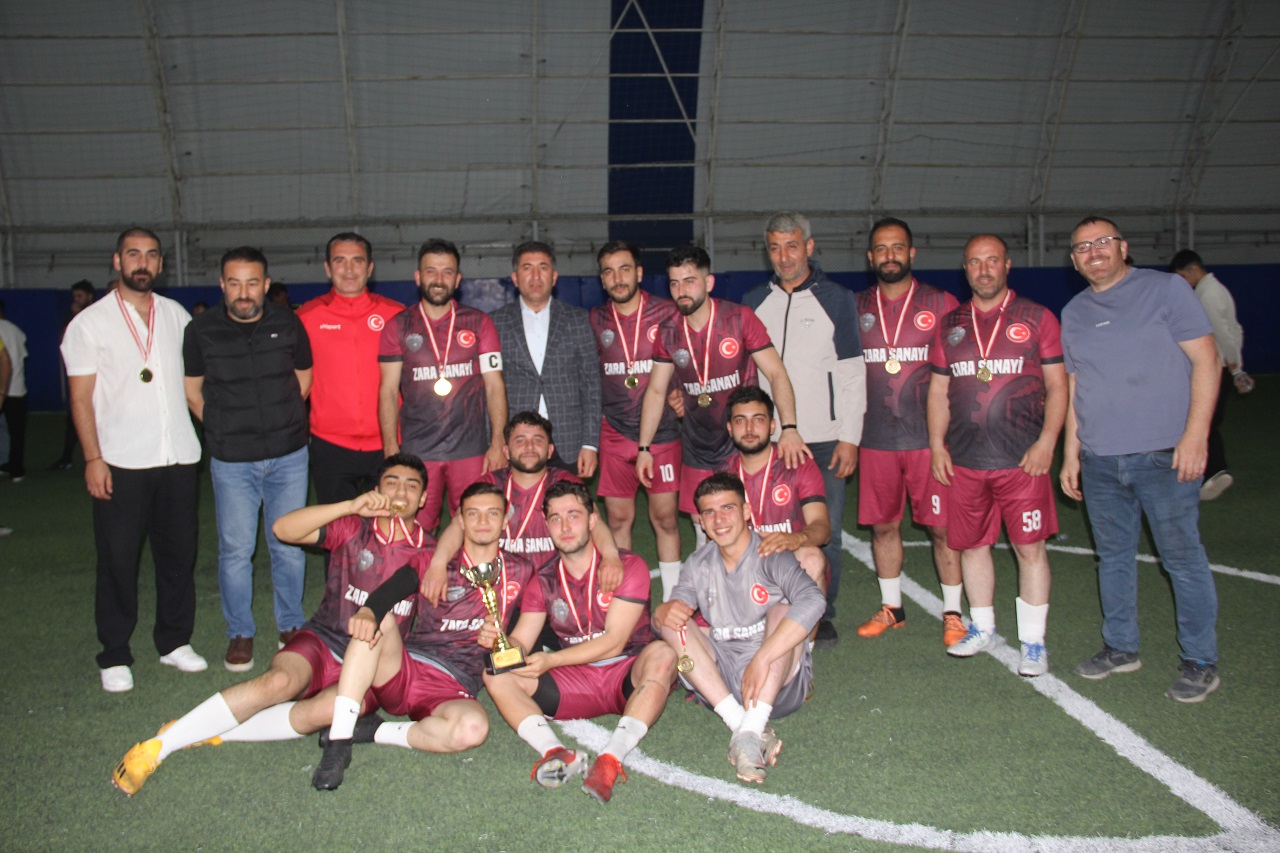aa-20260605-41588274-41588272-zarada-ogretmen-ayla-kara-adina-futbol-turnuvasi-duzenlendi.jpg